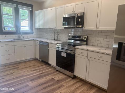 618 Kenwood Avenue Delmar NY 12054