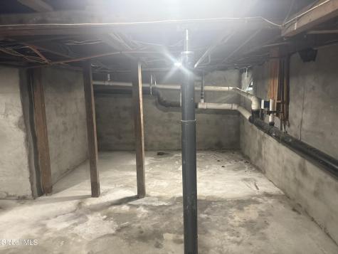 618 Kenwood Avenue Delmar NY 12054