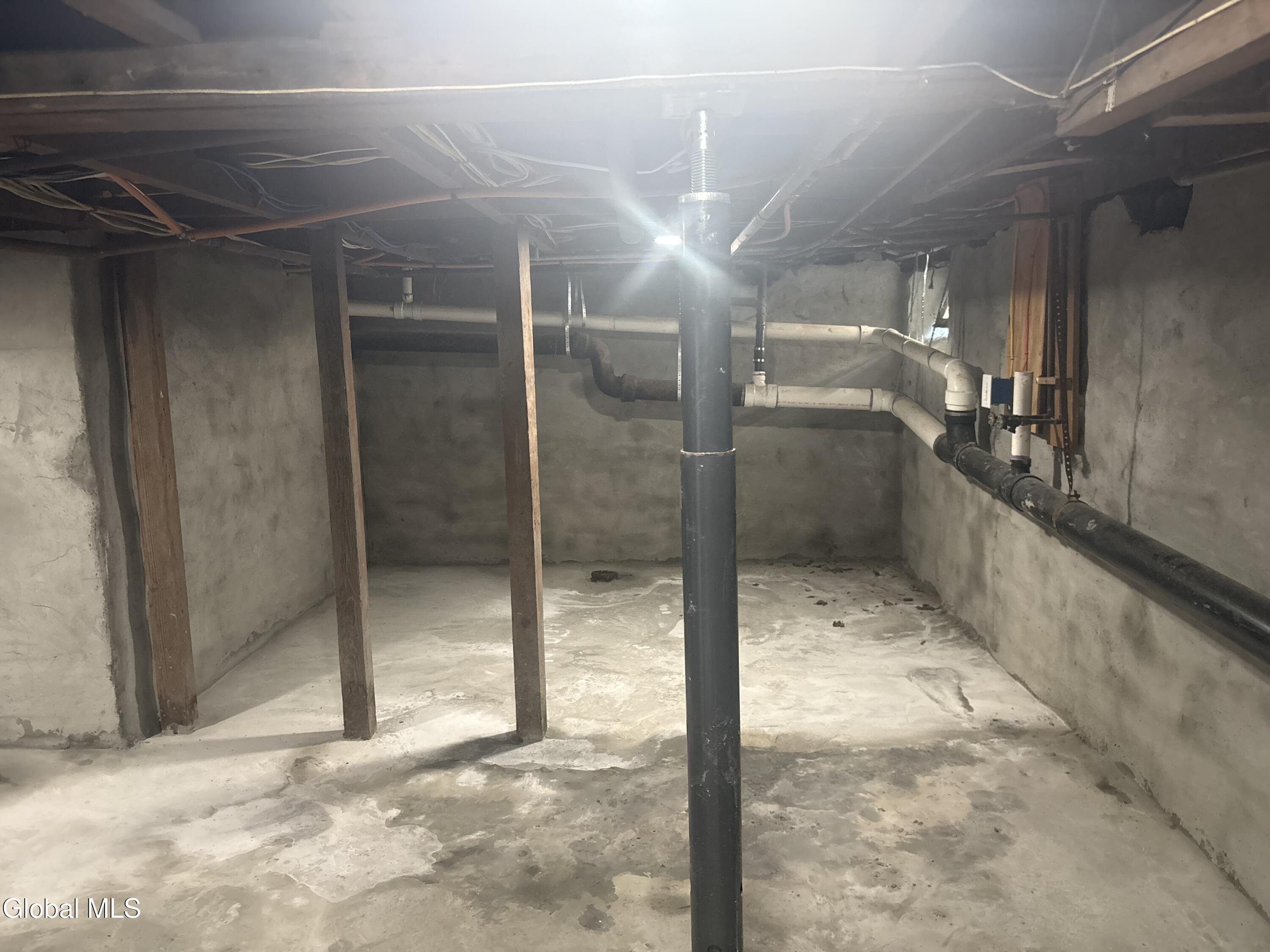 618 Kenwood Avenue Delmar NY 12054