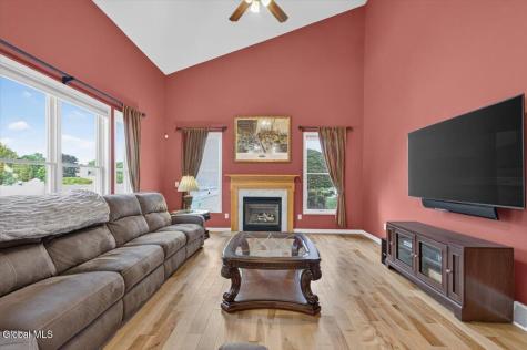 13 Devoe Drive Clifton Park NY 12065