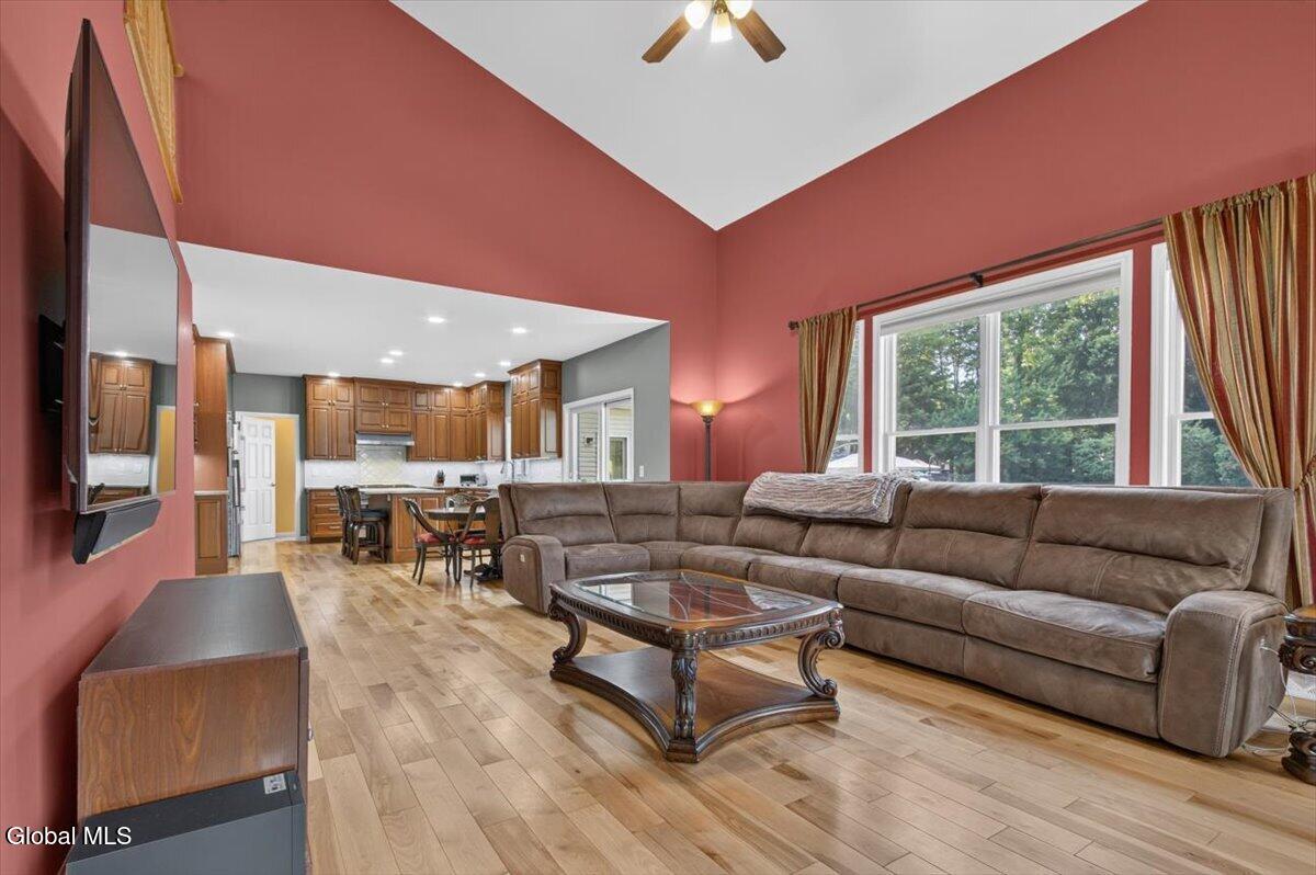 13 Devoe Drive Clifton Park NY 12065