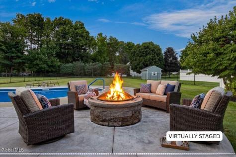 13 Devoe Drive Clifton Park NY 12065