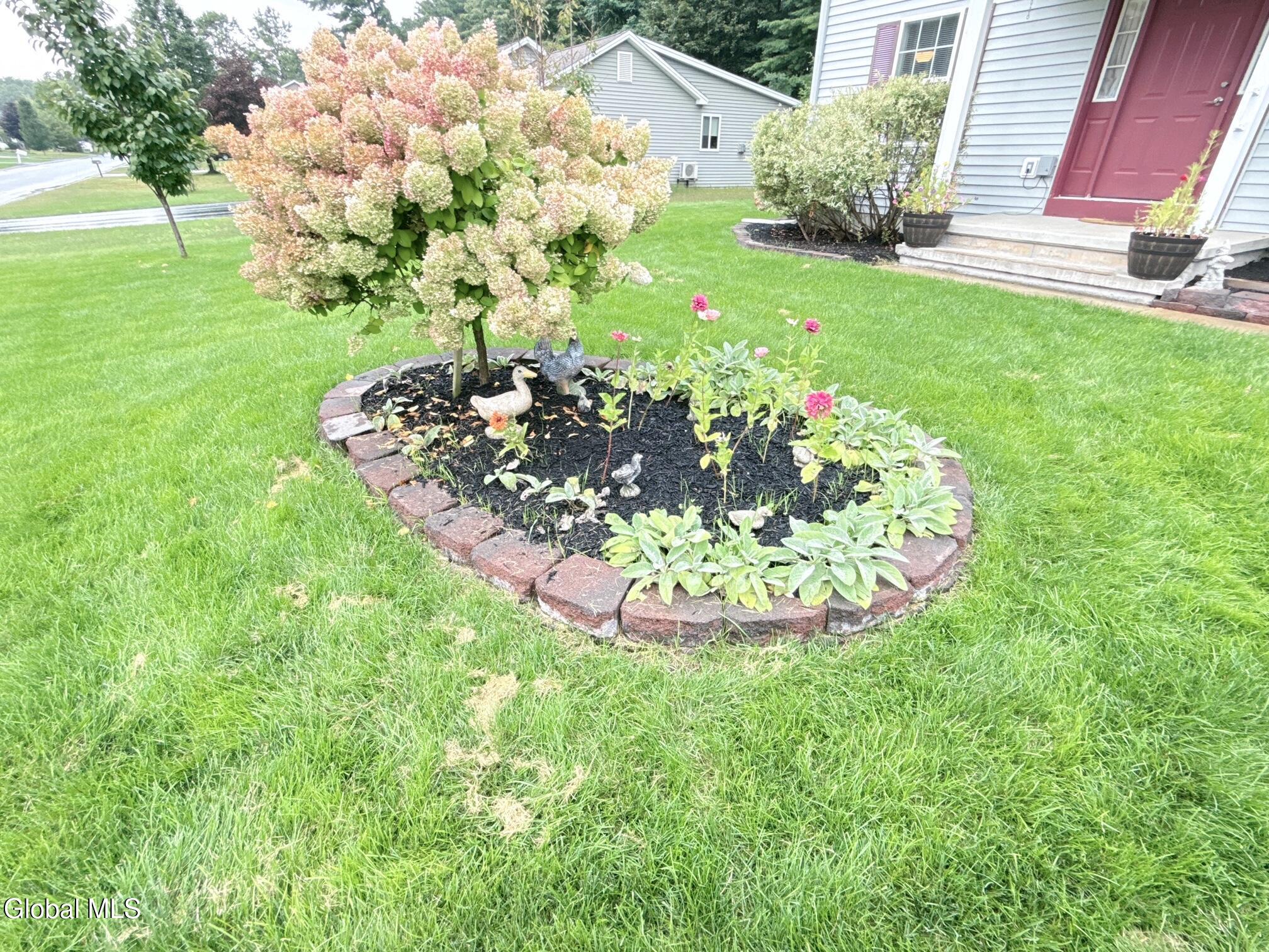 23 Geneva Drive Queensbury NY 12804