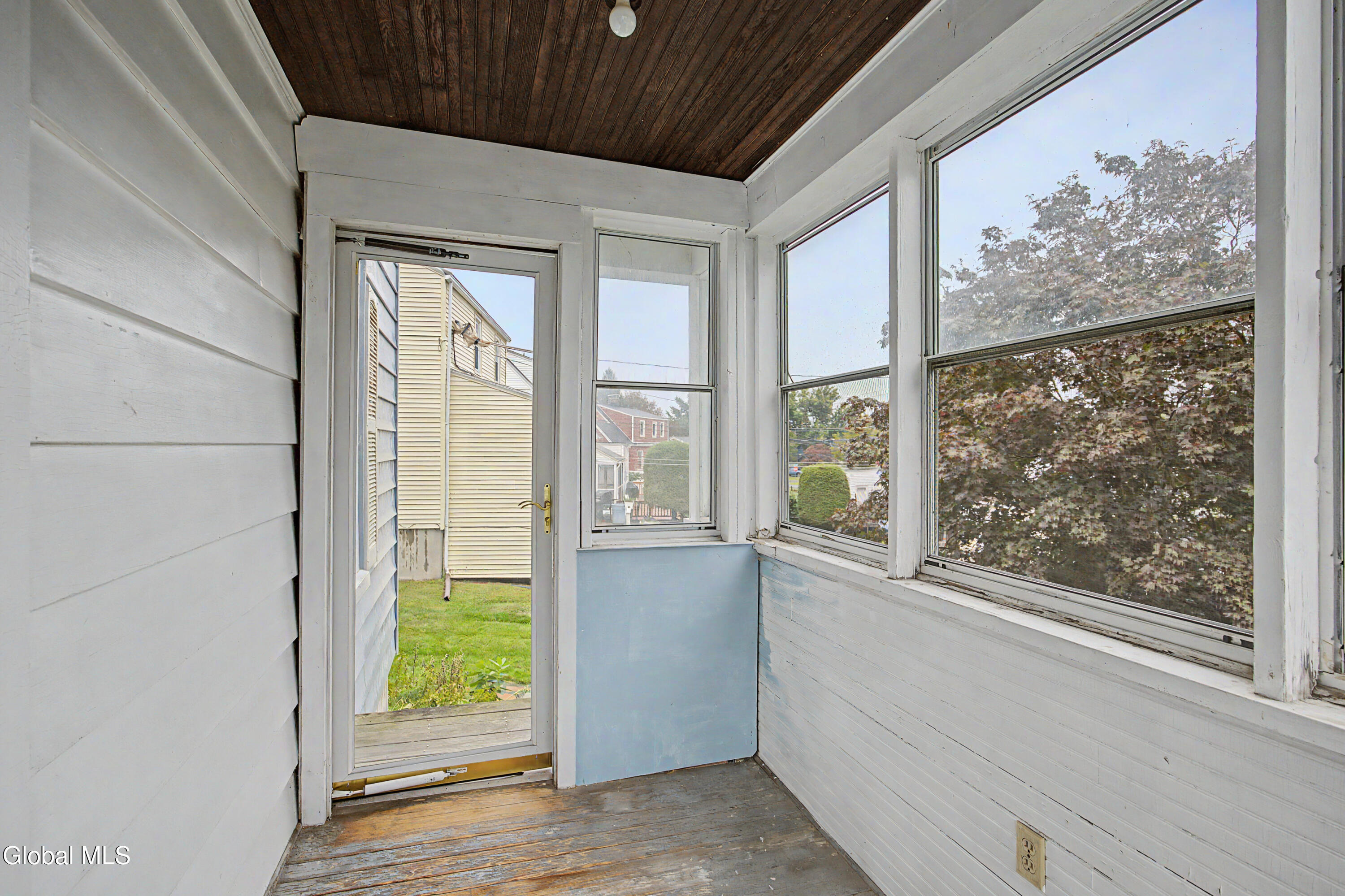 26 Hillcrest Road Latham NY 12110