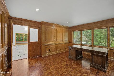 37 Covington Court Niskayuna NY 12309