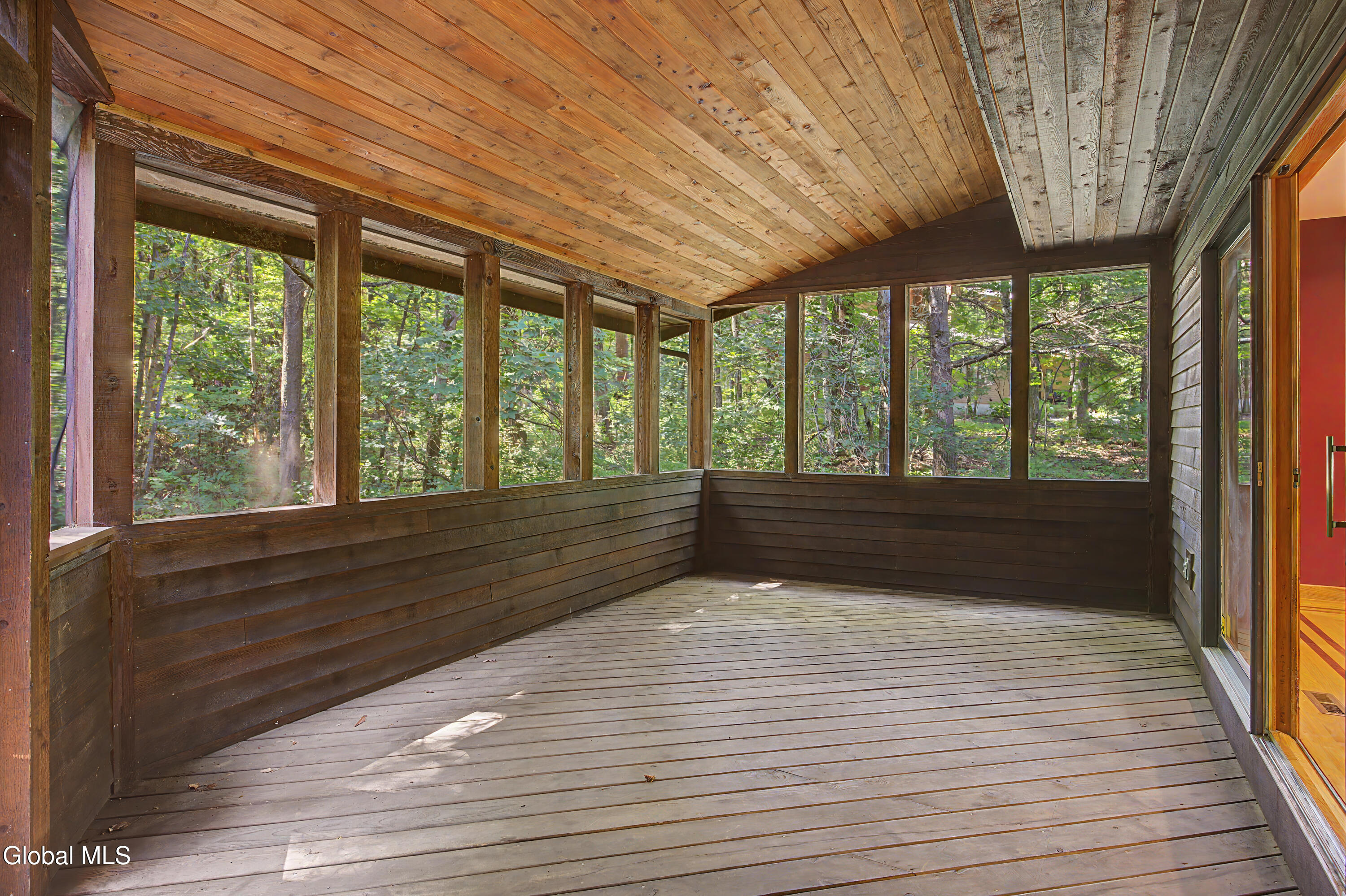 37 Covington Court Niskayuna NY 12309