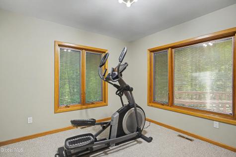 37 Covington Court Niskayuna NY 12309