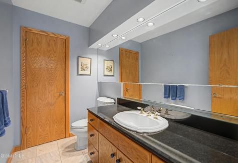 37 Covington Court Niskayuna NY 12309