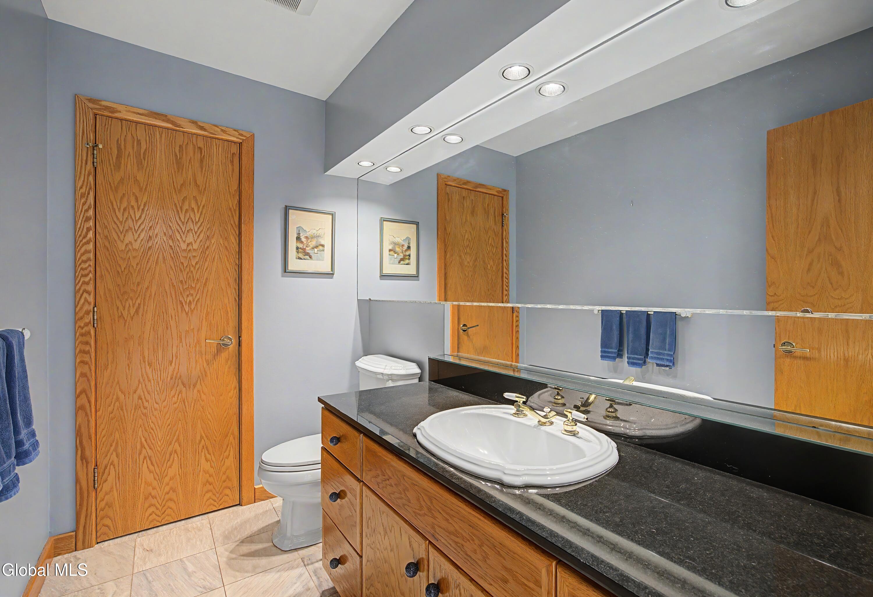 37 Covington Court Niskayuna NY 12309