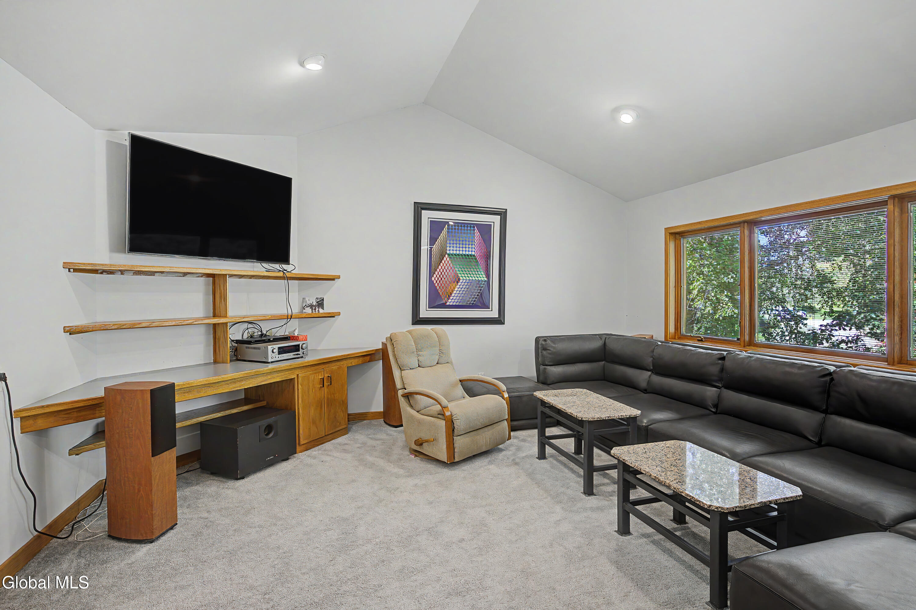 37 Covington Court Niskayuna NY 12309