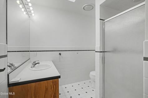 37 Covington Court Niskayuna NY 12309