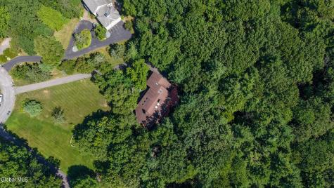 37 Covington Court Niskayuna NY 12309