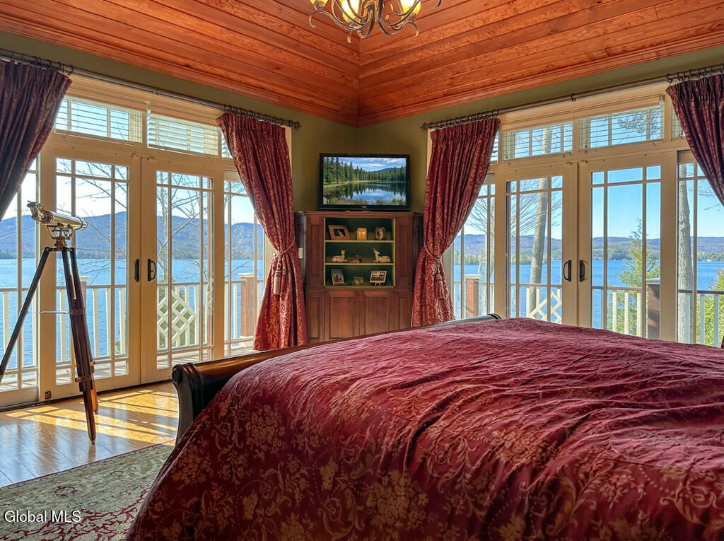 101 Green Harbour Lane Lake George NY 12845