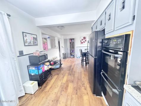 6 Alflo Circle Glenville NY 12302