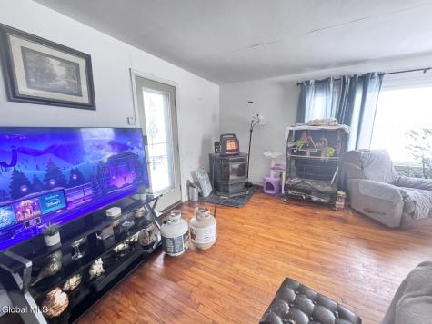 6 Alflo Circle Glenville NY 12302