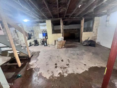 6 Alflo Circle Glenville NY 12302