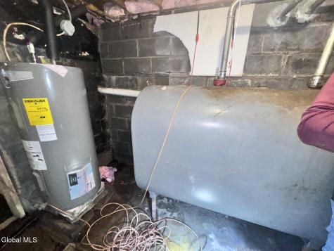 6 Alflo Circle Glenville NY 12302