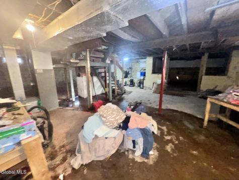 6 Alflo Circle Glenville NY 12302