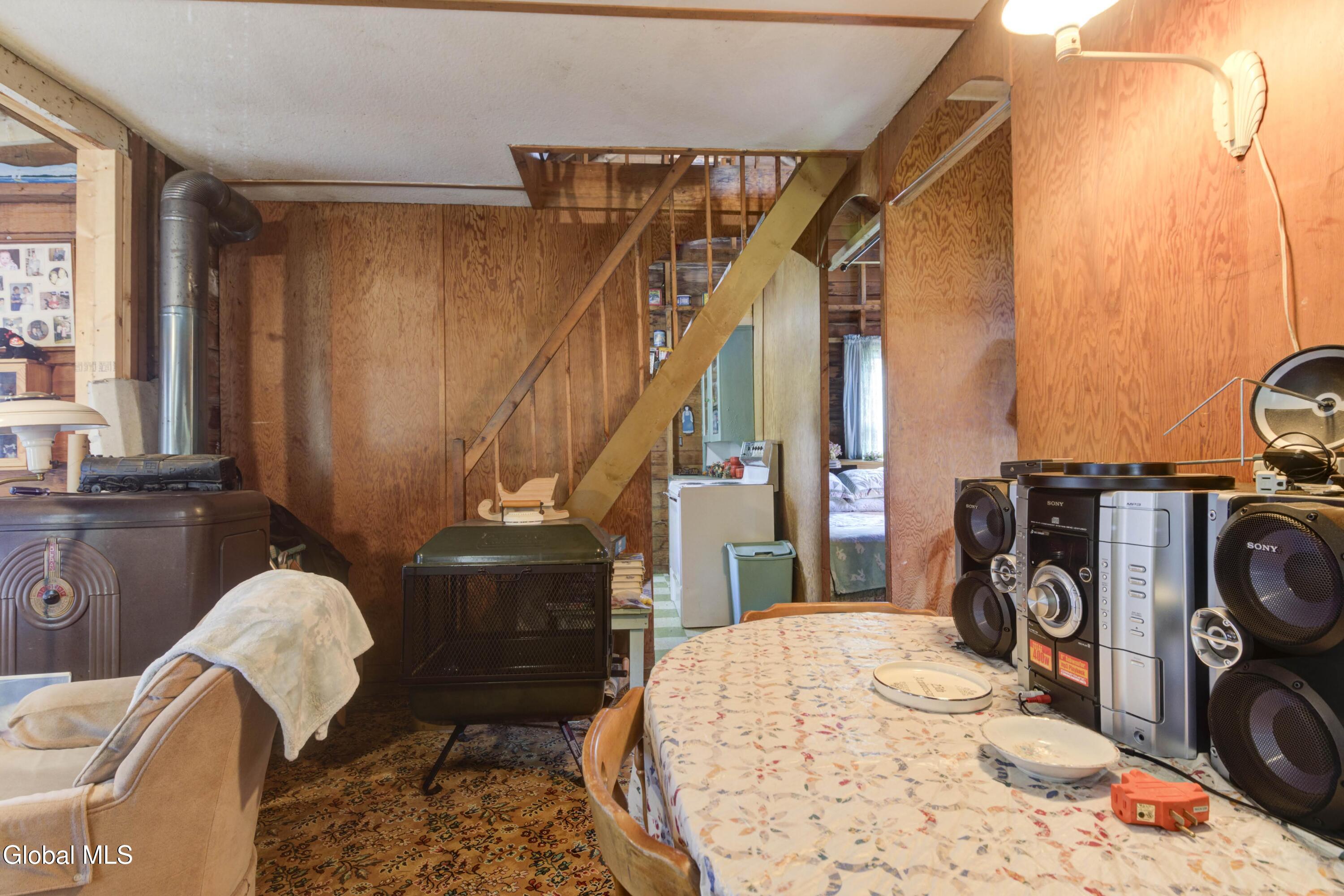 144 Woodland Avenue Gloversville NY 12078