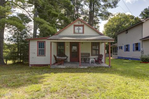 144 Woodland Avenue Gloversville NY 12078