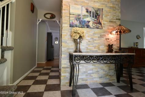 4 Berkshire Drive Clifton Park NY 12065