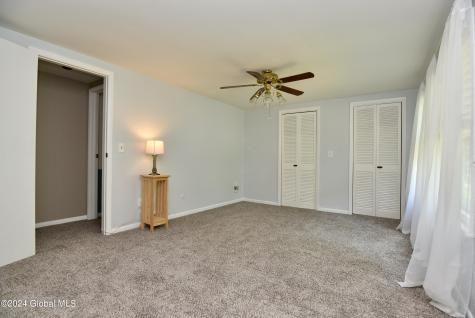 4 Berkshire Drive Clifton Park NY 12065
