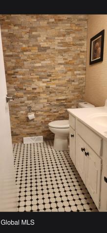 4 Berkshire Drive Clifton Park NY 12065
