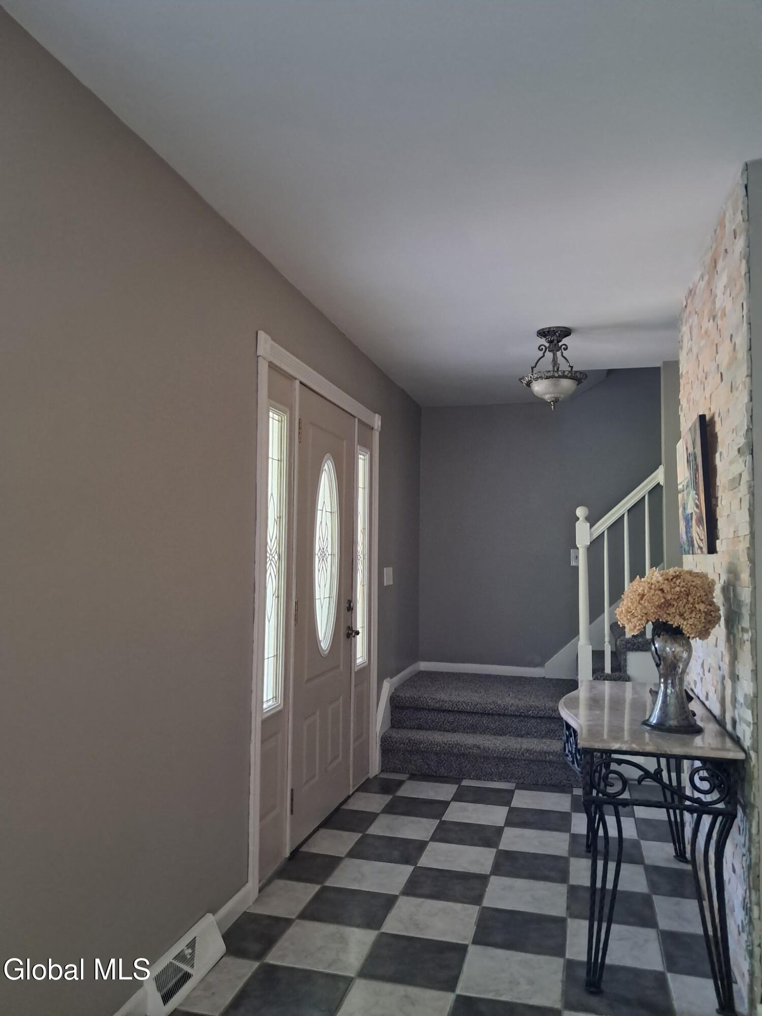 4 Berkshire Drive Clifton Park NY 12065