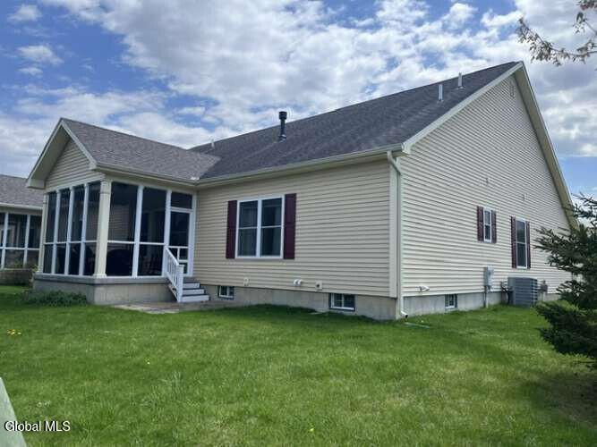 35 Beekman Place Queensbury NY 12804