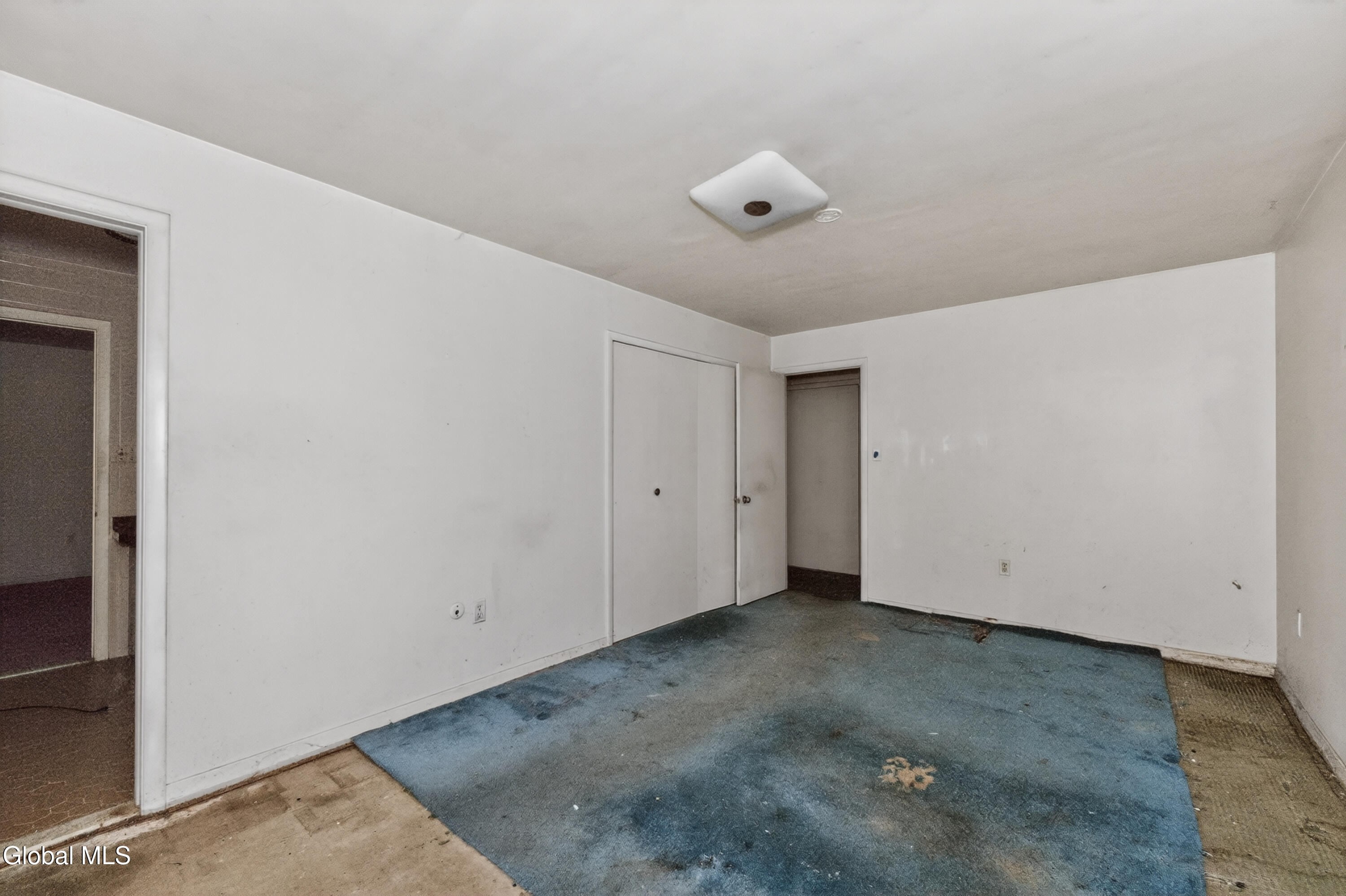 20 Alsid Court Troy NY 12180