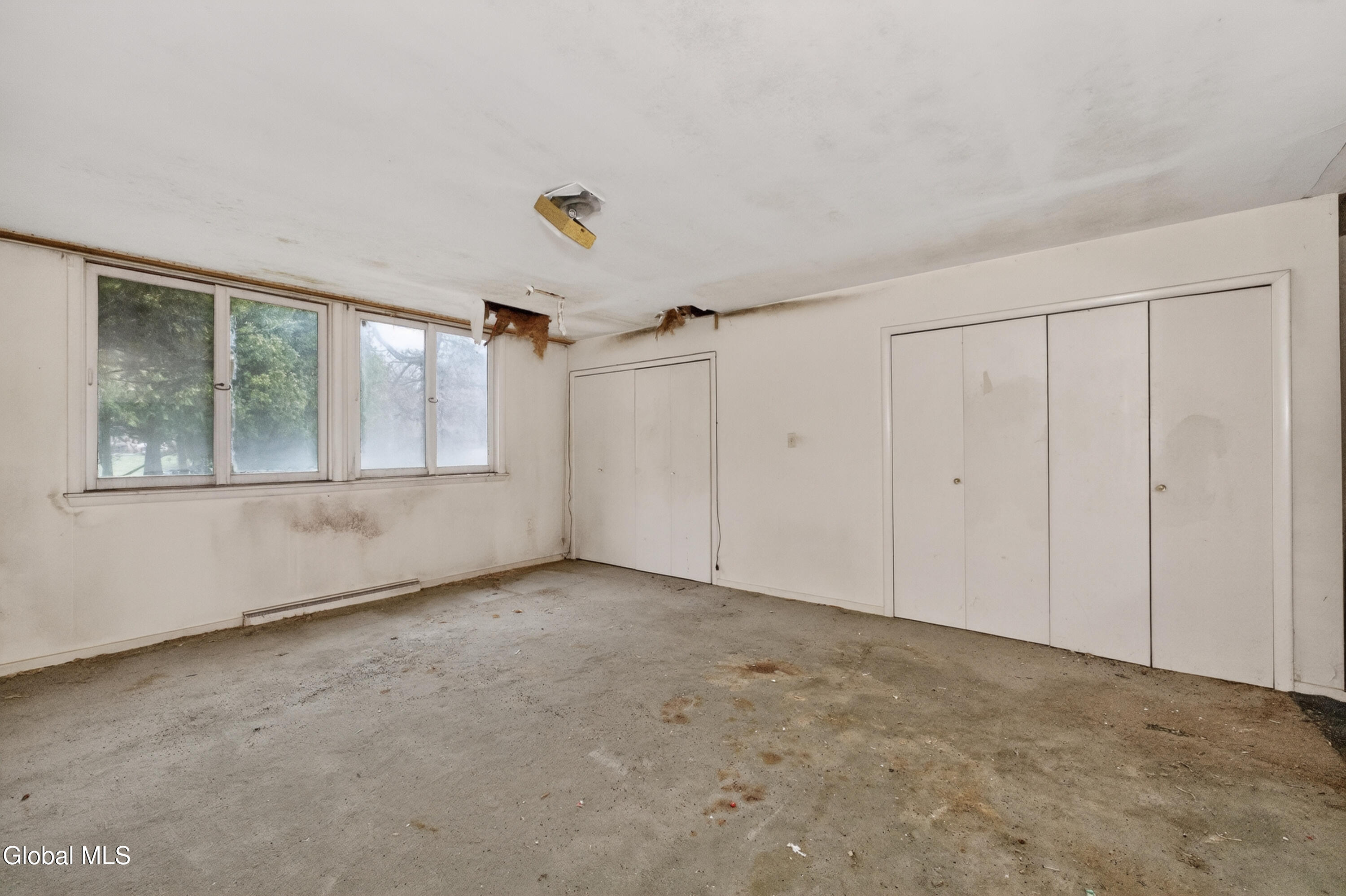 20 Alsid Court Troy NY 12180