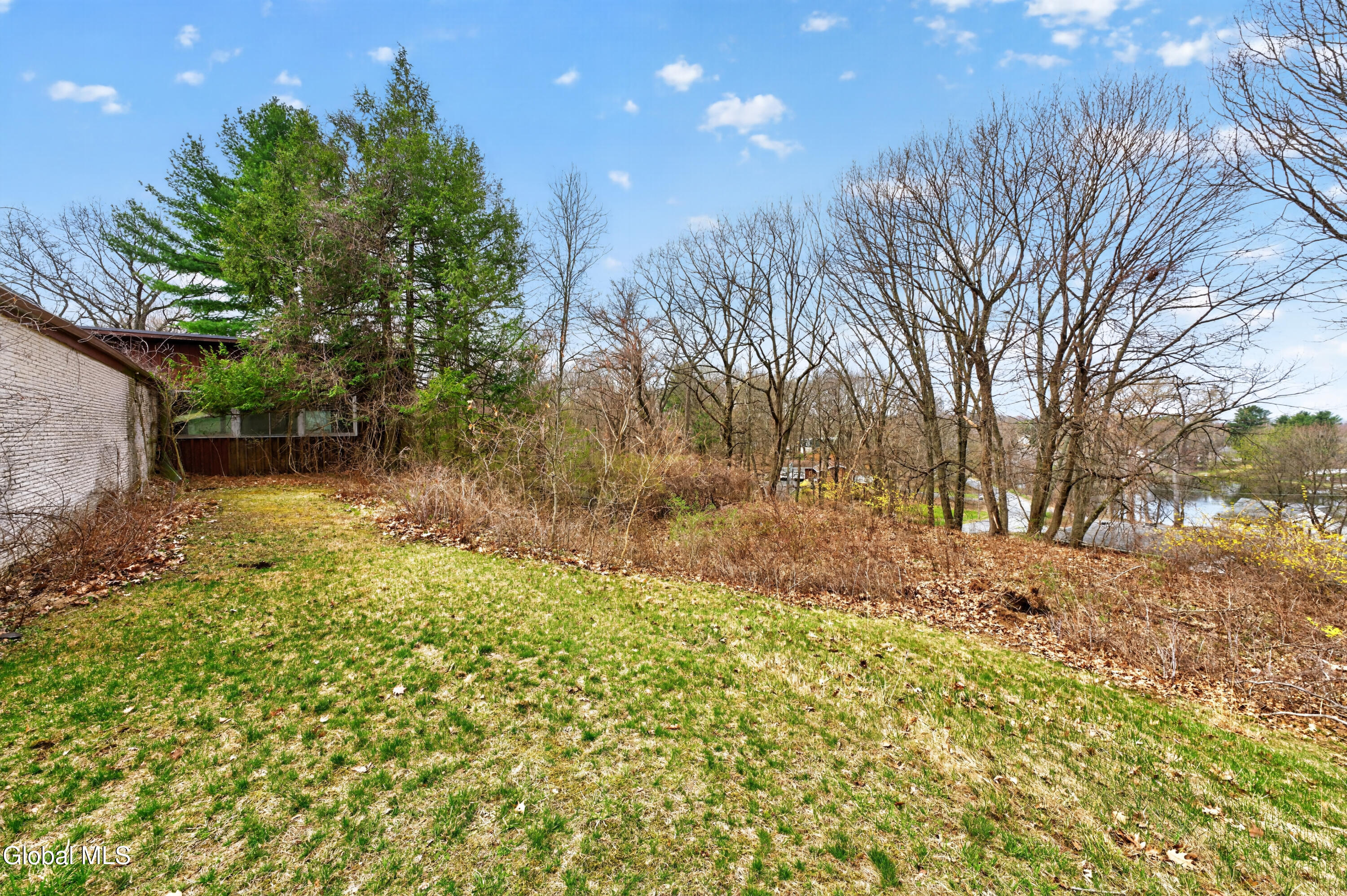 20 Alsid Court Troy NY 12180