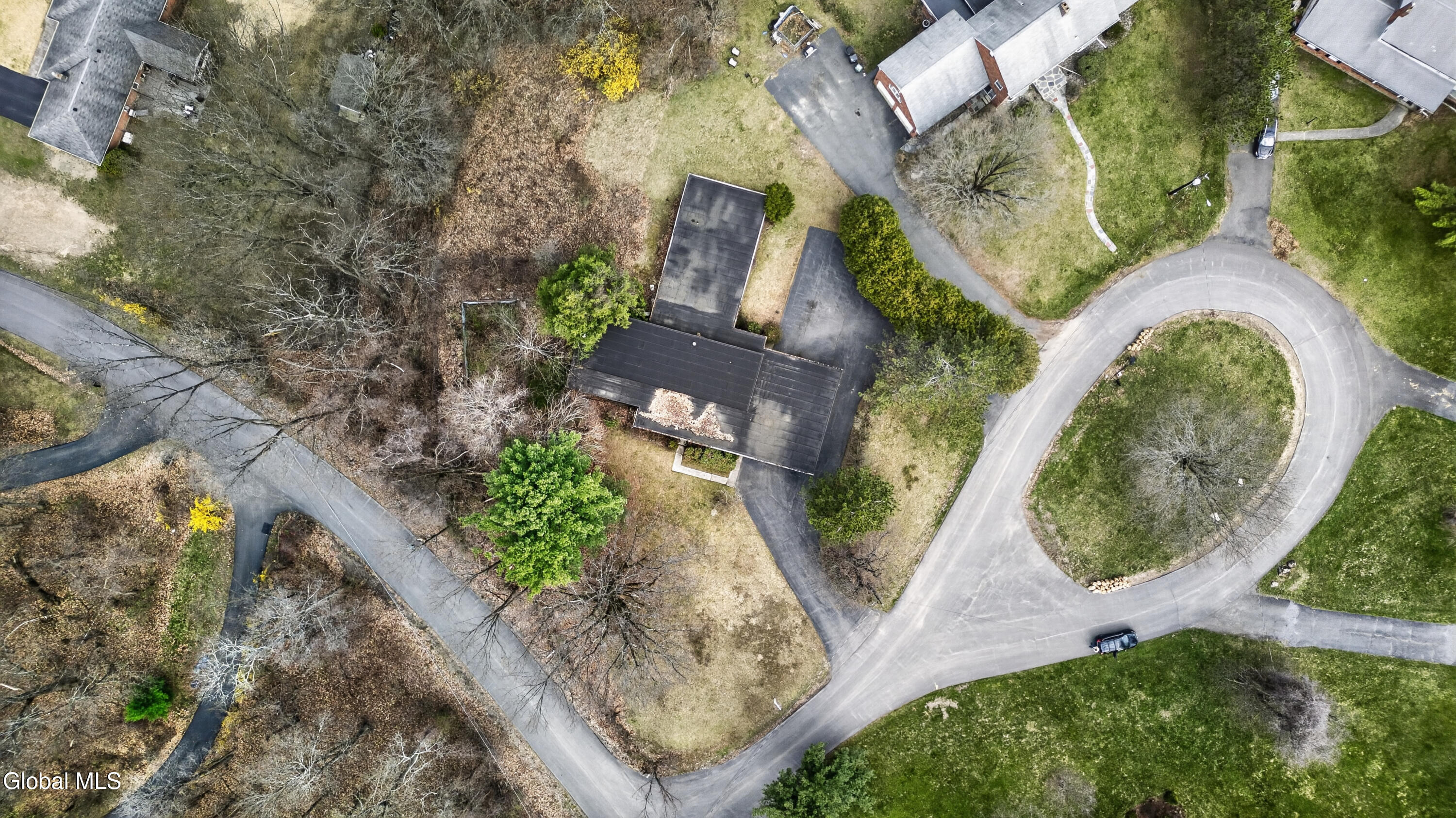 20 Alsid Court Troy NY 12180