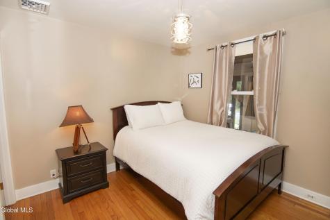 2 Ritchie Place Saratoga Springs NY 12866
