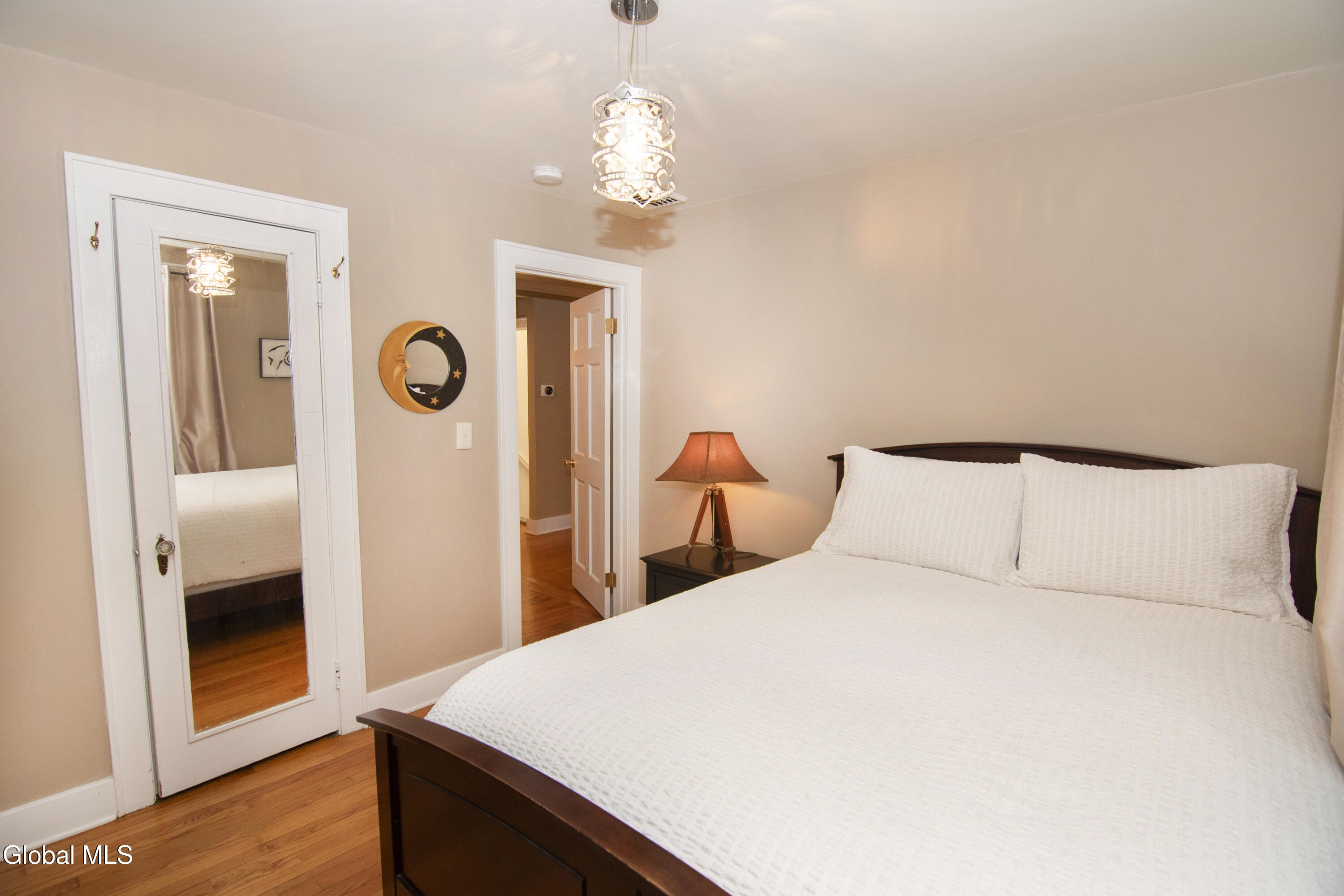 2 Ritchie Place Saratoga Springs NY 12866