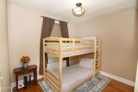 2 Ritchie Place Saratoga Springs NY 12866