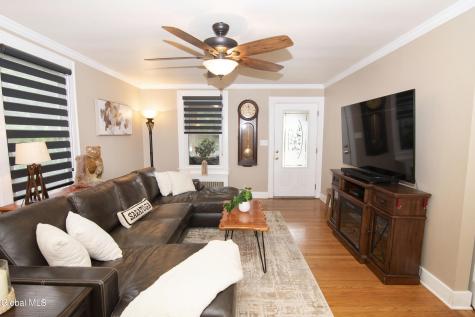 2 Ritchie Place Saratoga Springs NY 12866
