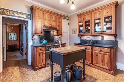 6 Manning Boulevard Albany NY 12203