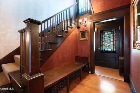 6 Manning Boulevard Albany NY 12203