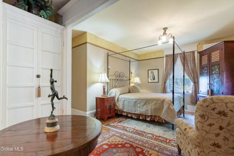 6 Manning Boulevard Albany NY 12203