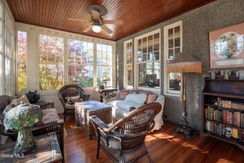 6 Manning Boulevard Albany NY 12203