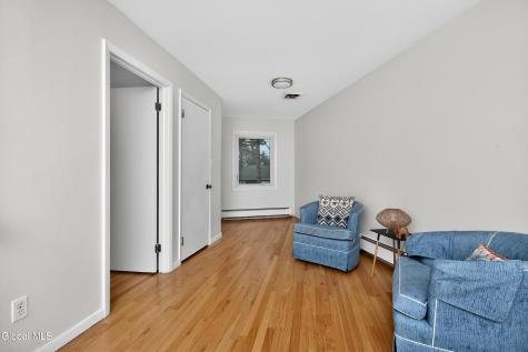 31 Riding Club Road Troy NY 12180