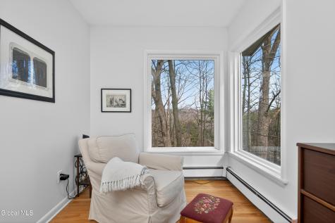 31 Riding Club Road Troy NY 12180