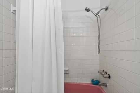 31 Riding Club Road Troy NY 12180