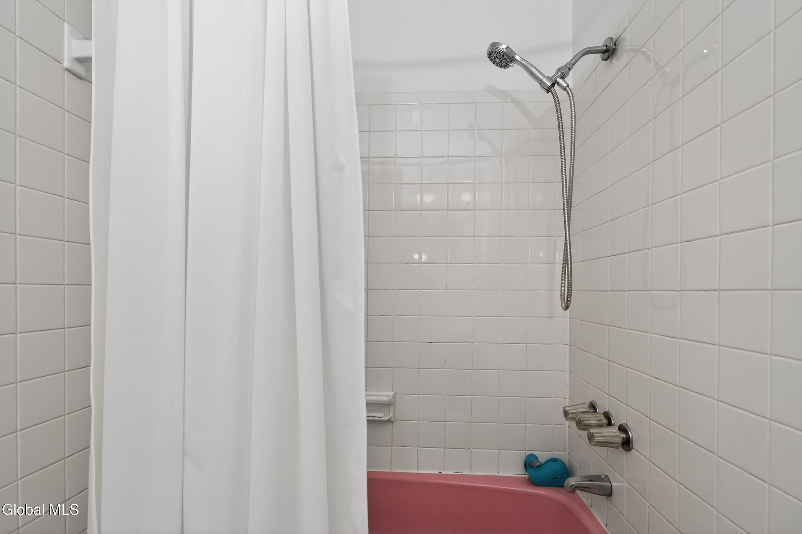 31 Riding Club Road Troy NY 12180