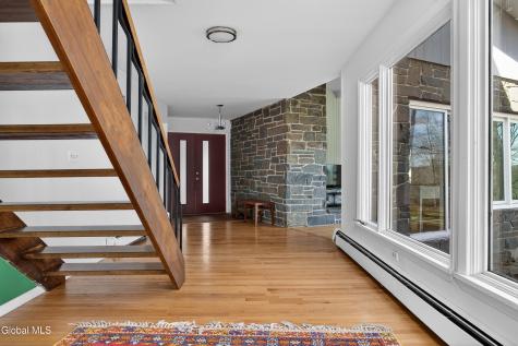 31 Riding Club Road Troy NY 12180