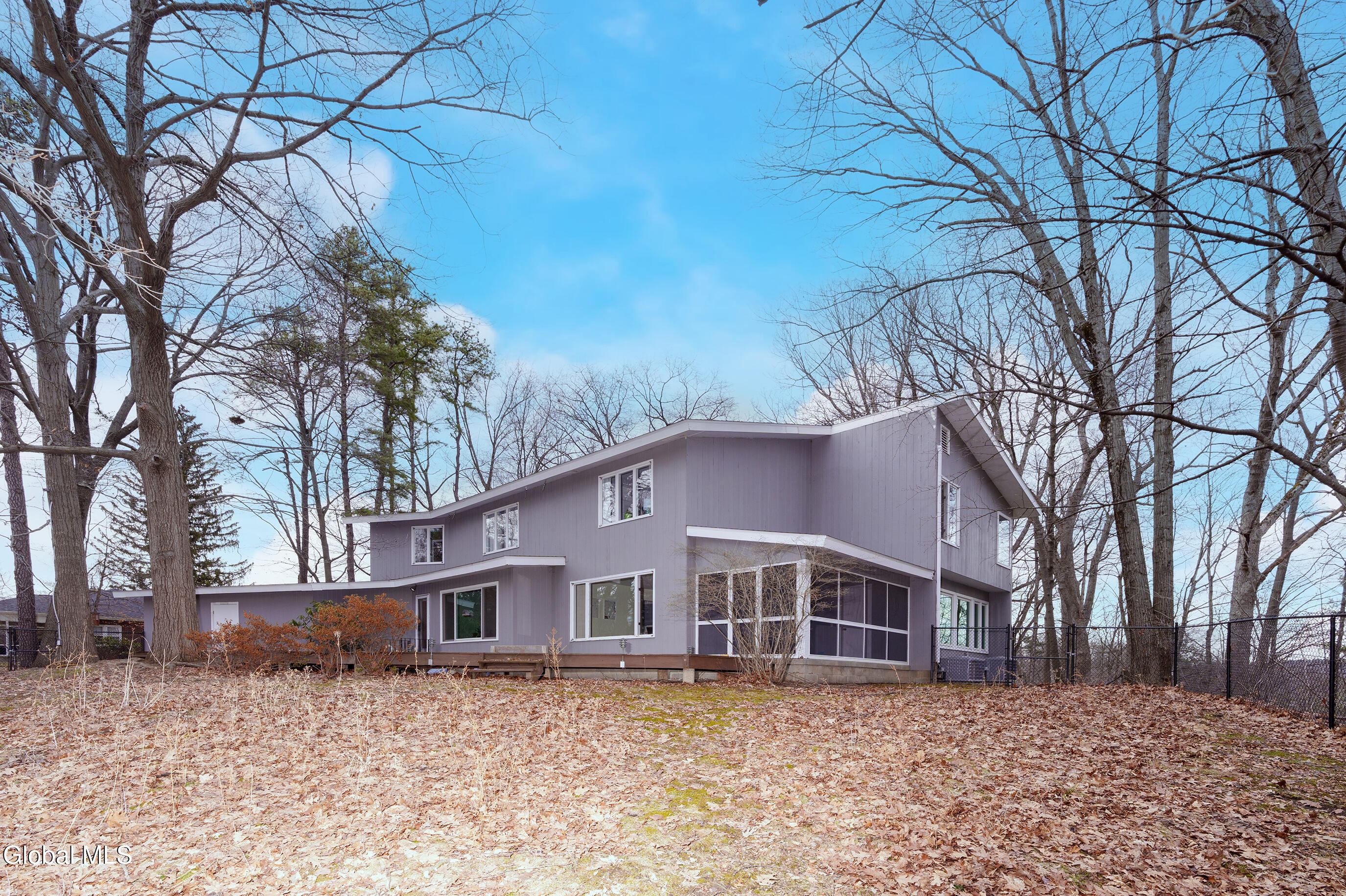 31 Riding Club Road Troy NY 12180