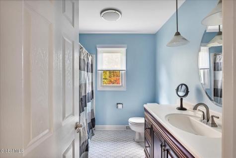 5 Brightonwood Road Glenmont NY 12077