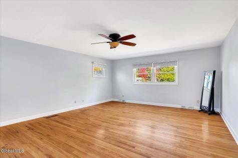 5 Brightonwood Road Glenmont NY 12077