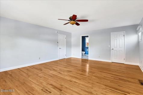 5 Brightonwood Road Glenmont NY 12077